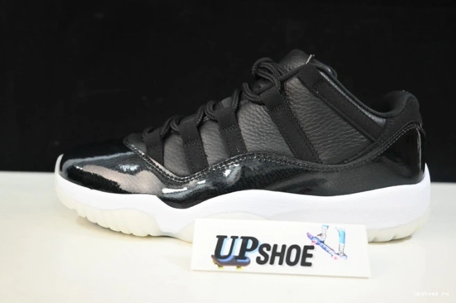 001 AV2187 AIR BLACK-WHITE JORDAN RETRO LOW 11 1119